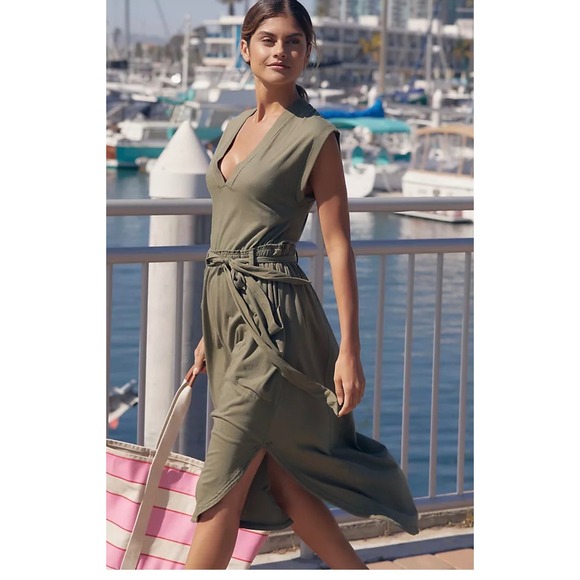 Daily Practice by Anthropologie Short-Sleeve V-Neck Midi Dress lagen olive sz 1X